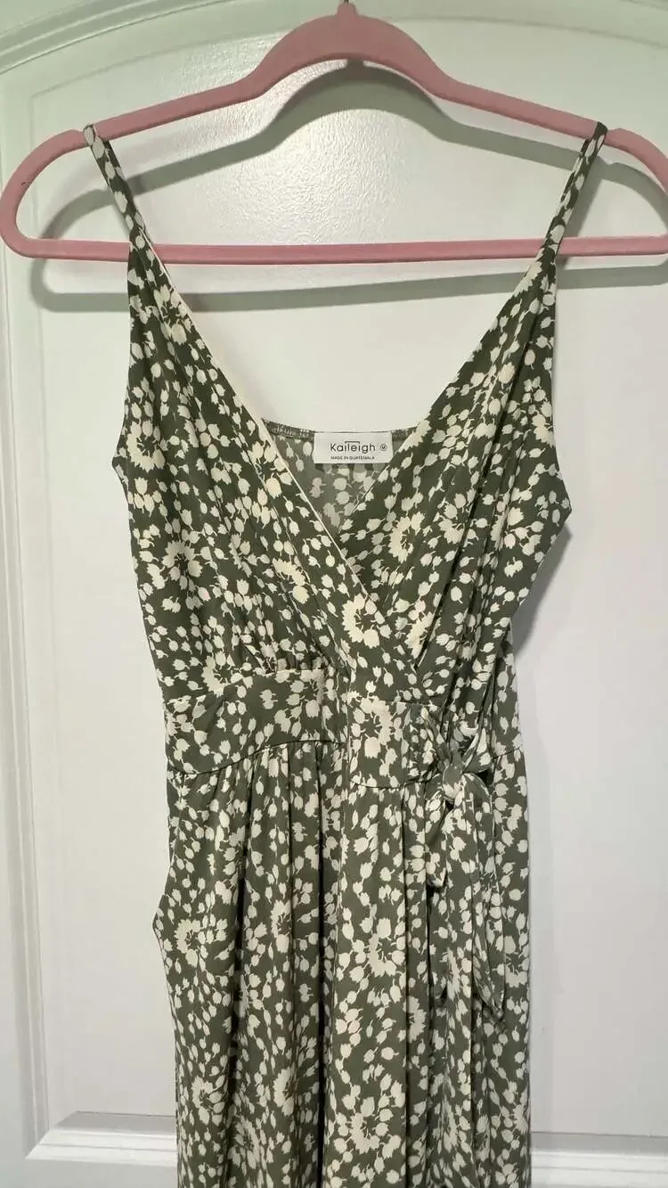 Sage Green Floral Wide Leg Jumpsuit Wrap Pockets Vacation Boho Medium